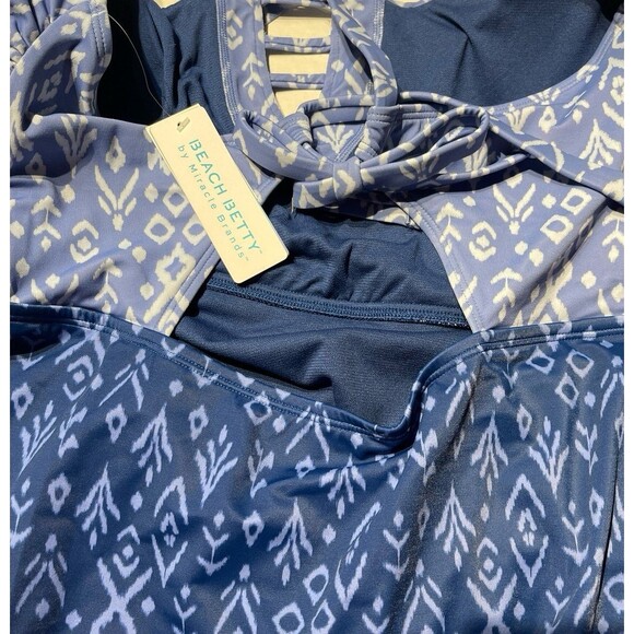 Beach Betty Slimming Control Strappy Cut Out Crossback Swimsuit Size XL New - Picture 7 of 7